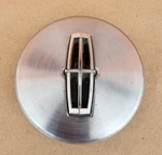 1988 1989 Lincoln Continental Wire Hubcap Center Emblem E80C-1130-FA. Fixed Price $29.95.