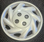 1996-1999 Saturn Series 14 Inch Hub Cap #21011500. Fixed Price $30.95.