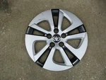 2016 Toyota Prius 15" Hubcap Oem Hollander # 61180B. Fixed Price $20.00.