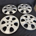 2004 2006 Kia Spectra Oem 15 Silver Hubcap Wheel Cover 52960-2F601 Pack. Fixed Price $40.00.