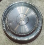 (1) Vintage Oem 1970 Cadillac Calais Deville Fleetwood 15" Hubcap Wheel Cover. Fixed Price $29.99.