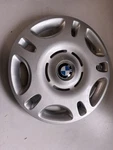 Bmw 318I, 320I, 328I, Hubcap 1997-1999 Fits 15" Wheels 36.13.1180804, 51007 01. Fixed Price $25.00.