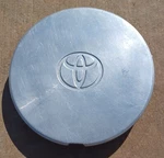 Toyota Avalon Center Cap 1995-1997 Part # 42603 AC010 02. Fixed Price $14.95.