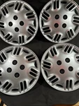 1996-1999 Saturn Series 14 Oem Hubcaps. 4X100 Lug Pattern.. Fixed Price $200.00.