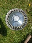 (1) Vintage Oem 1972-1973 Chrysler Dodge Plymouth 15" Hubcap Wheel Cover. Fixed Price $40.00.