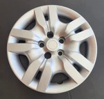 2007-2012 Fits Nissan Altima 16" Bolt-on Silver Hubcap Wheelcover. Fixed Price $31.00.