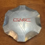 2007 - 2009 Gmc Envoy Polished Finish Center Cap P/n 9596678 Read Look. Fixed Price $13.95.