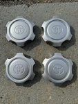 95-02 Toyota Tacoma 4RUNNER 15 Wheel Center Hubcaps 42603-04030 Oem. Fixed Price $99.99.