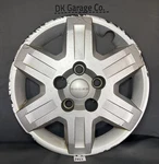 2009-2013 Dodge Caravan Journey 16 Wheel Cover Hub Cap 8033 P/n 4721195AB. Fixed Price $18.00.