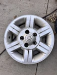 One 2004-2009 Dodge Durango # 8019 17" Spoke Hubcap / Wheel Cover 5JF62PAKAA. Fixed Price $54.95.