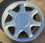 (1) Rare Oem 1991-1992 Toyota MR2 (base) 14" Hubcap Wheel Cover #01 42621-17010. Fixed Price $44.99.