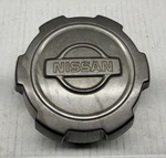 One (1) Oem Wheel Center Cap 2001 Nissan Pathfinder Gray 16" Whl 40315 2W320. Fixed Price $15.50.